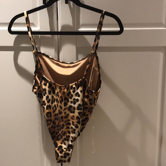 NWT Leopard print one piece swimsuit - Picture 4 of 4